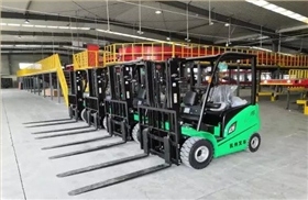 杭州叉車交付鋰電池叉車——順豐集團（煙臺站）3