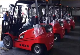 A系列電動(dòng)叉車 A系列電動(dòng)叉車