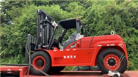 內燃叉車
